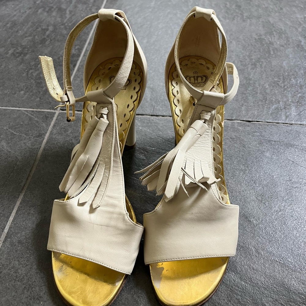Juicy Couture Cream Heels with Elegant Tassels